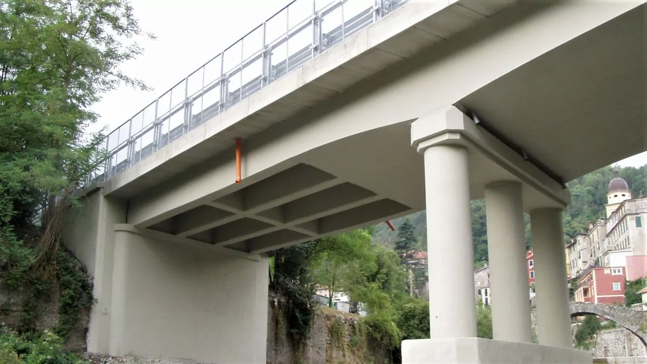 Most preko rijeke Lemme (Voltaggio - Alessandria)