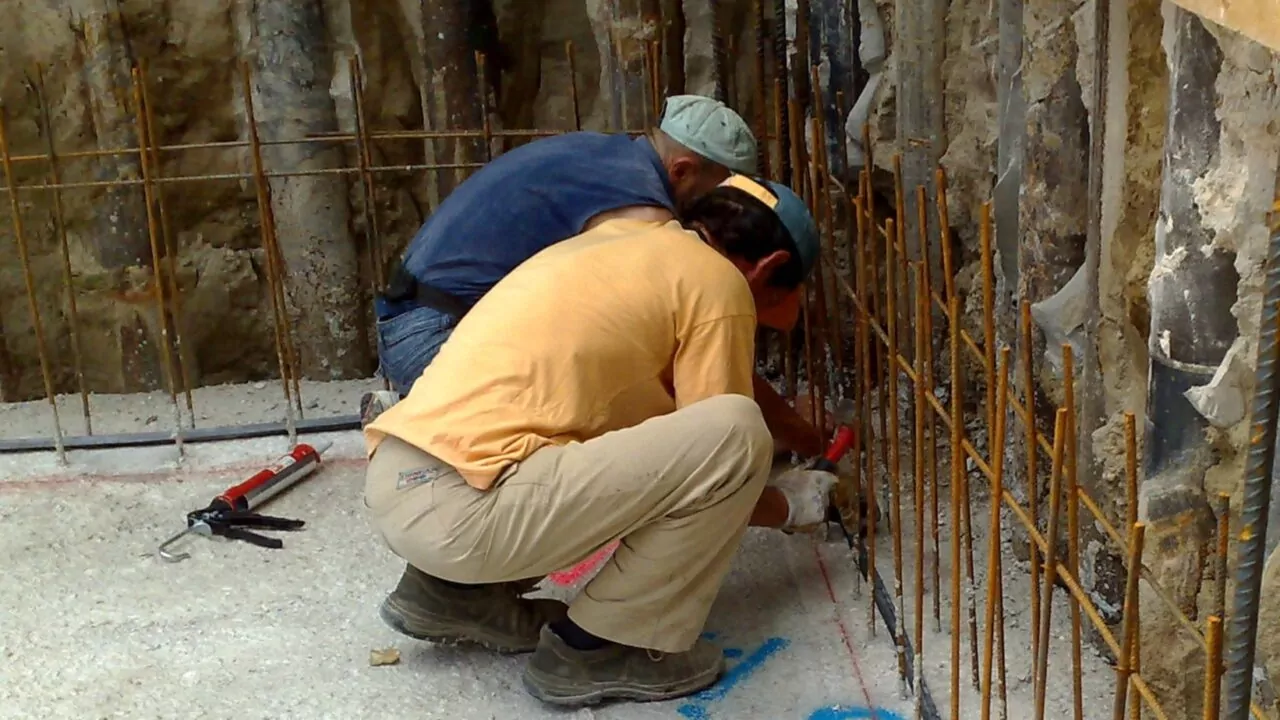 Hidroekspanzivni bentonitni vodozaustavljač za usisne spojeve